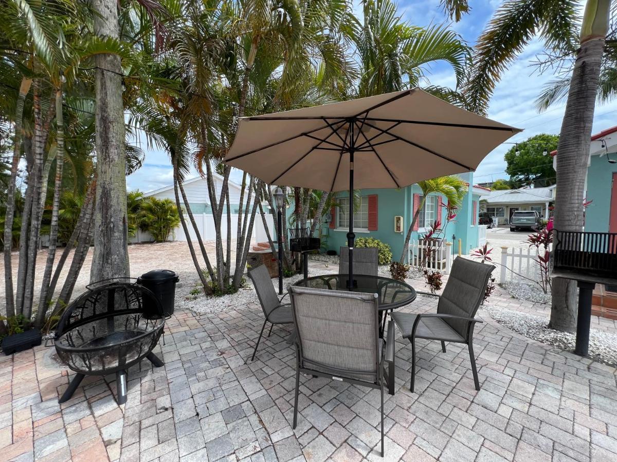 Blue Waters Treasure Island Hotel Exterior photo