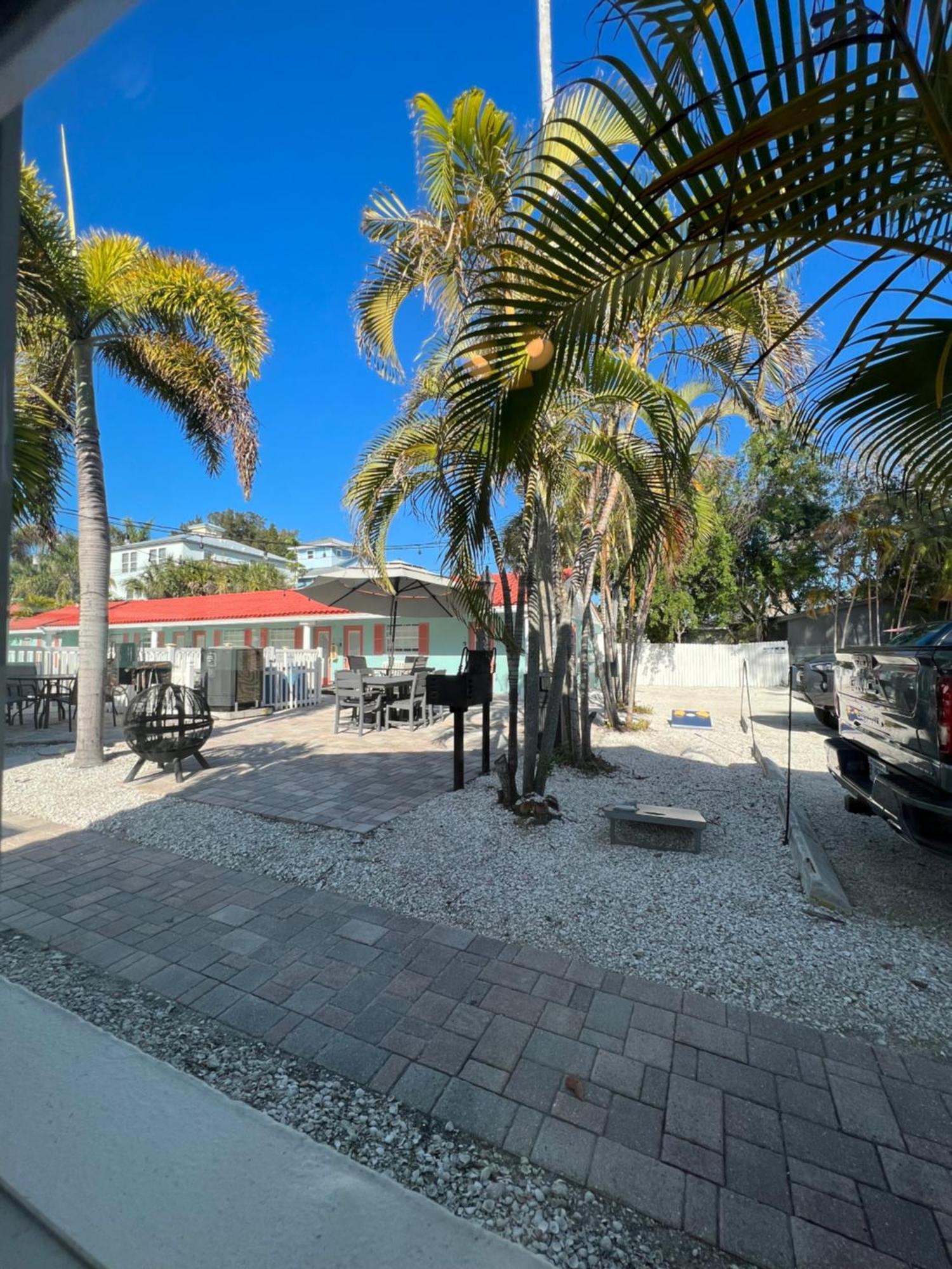 Blue Waters Treasure Island Hotel Exterior photo
